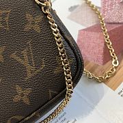 Louis Vuitton Mini Monogram Pochette Bag 14.5×3×9.5cm - 3