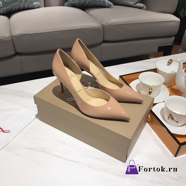 Christian Louboutin Pumps in Beige - 1