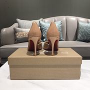 Christian Louboutin Pumps in Beige - 6