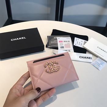 Chanel 19 Shiny Goatskin Quilted Card Holder Light Pink 7.5x11cm