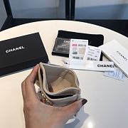 Chanel 19 Shiny Goatskin Quilted Card Holder Beige 7.5x11cm - 3