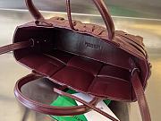 Bottega Veneta Arco Tote Bag in Burgundy 25x16x10cm - 5