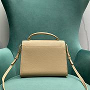 Saint Laurent Cassandra Medium Bag in Beige 24x10x19.5cm - 2
