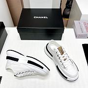 Chanel 2023 Sneaker in White - 4