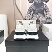 Chanel 2023 Sneaker in White - 3