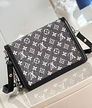 Louis Vuitton Dauphine MM Bag M21458 25x17x10.5cm - 4