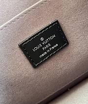 Louis Vuitton Dauphine MM Bag M21458 25x17x10.5cm - 3