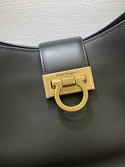 Salvatore Ferragamo Black Handbag 30×20×7cm - 2