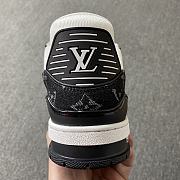 Louis Vuitton Trainer Sneaker White and Black - 6