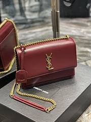 Saint Laurent Sunset Medium Leather Shoulder Bag in Red Gold Hardware 22cm - 3