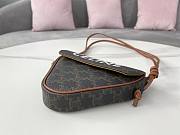 Celine Triomphe Canvas Triangle Bag in Tan 21x15x4cm - 2