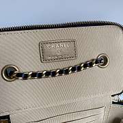 Chanel SS2021 Vanity Case Bag in Black 17x9.5x8cm - 4