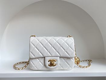 Chanel Mini Square Flap Bag With Pearl Crush Chain White 13x18x7cm