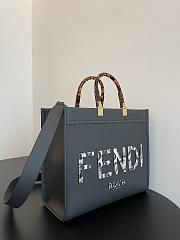 Fendi Sunshine Bag in Black 35x17x31cm - 2
