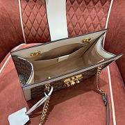 Gucci Padlock GG Medium Shoulder Bag GG Supreme White Leather 26x18x10cm - 2