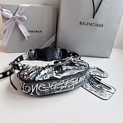 Balenciaga Le Cagole Xs Shoulder Bag Graffiti Black 26x12x6cm - 4