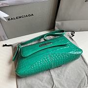 Balenciaga Damen XX Kleine Flap-Tasche in Green 27x4.8x15.5cm  - 4