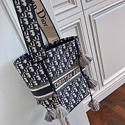Dior Blue D-Bubble Bag 16x25x16cm - 1
