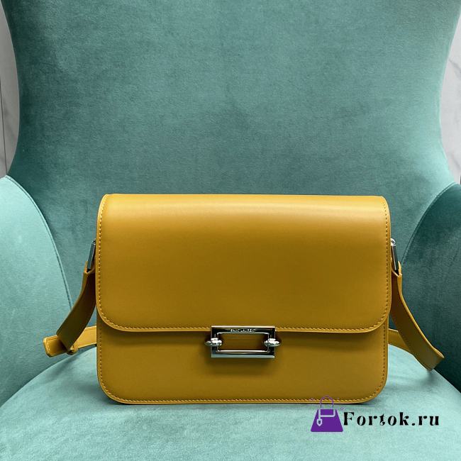 Saint Laurent Le Pavé Smooth Leather Bag in Yellow 24x7x17cm - 1