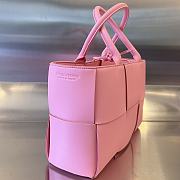 Bottega Veneta Small Arco Tote Bag in Pink 30x20x11.5cm - 6