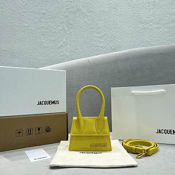 Jacquemus Le Chiquito Mini Yellow Smooth Leather Bag 12x8x5cm