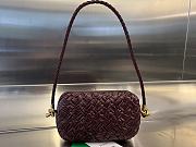 Bottega Veneta Leather Knot Minaudiere Shoulder Bag in Red 20x12x5.5cm - 1