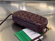 Bottega Veneta Leather Knot Minaudiere Shoulder Bag in Red 20x12x5.5cm - 2