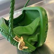 Bottega Veneta Leather Knot Minaudiere Shoulder Bag in Green 20x12x5.5cm - 6