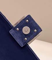 Fendi Women's Blue Baguette Chain Medium Shoulder Bag 24×6×13cm - 3