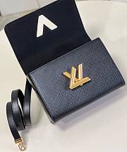 Louis Vuitton Twist Handbag in Black Gold Buckle M59402 23x17x9.5cm - 5