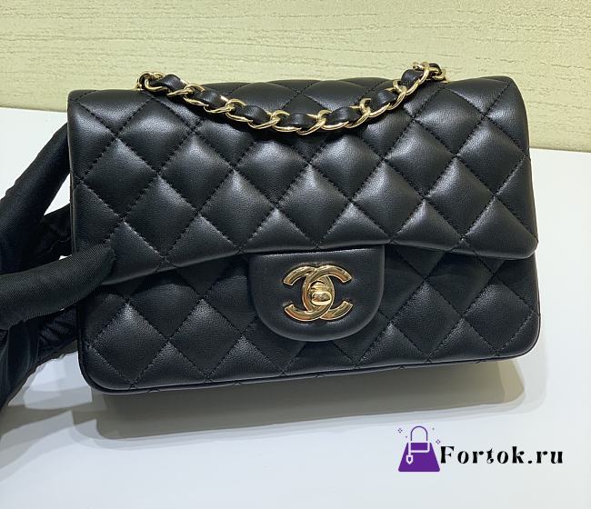 Chanel Classic Flap Bag Lambskin Leather Black 20cm - 1