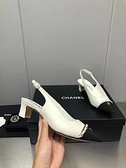 Chanel Pumps in White - 5
