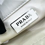 Prada Leather Bag in White 25x13x13.5cm - 2
