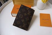Louis Vuitton Monogram Brown Passport Holder M64501 10x14x2.5cm - 2