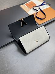 Louis Vuitton Taurillon Leather Wallet M81305 20x11cm - 5