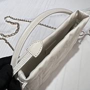 Dior Lady Mini Bag in White 19x13x5cm - 4