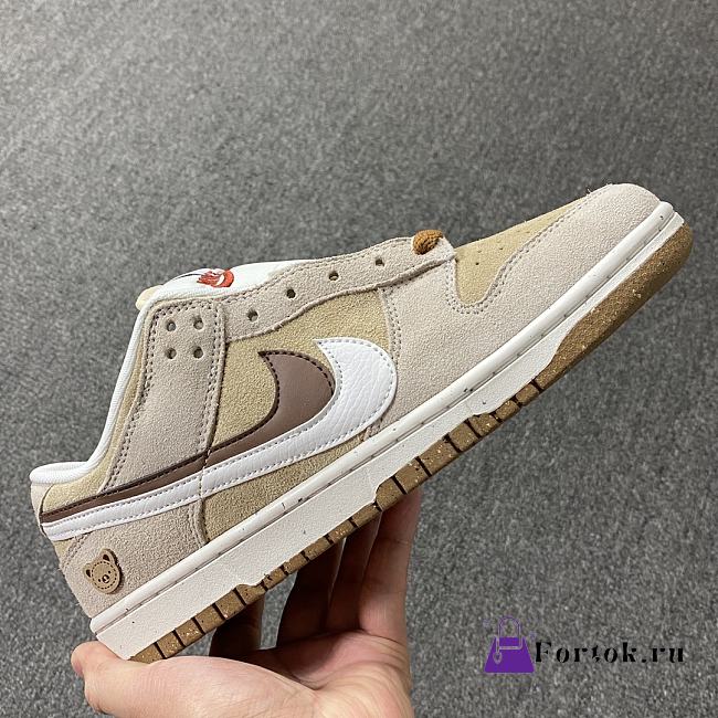 Nike Dunk Year of the Rabbit White and Brown - 1