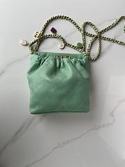 Chanel 22 Handbag Green AS3793 17x16x7cm - 3