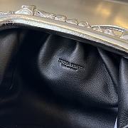 Bottega Veneta Mini Pouch Silver 576227 22x13x5cm - 6