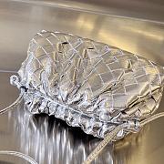 Bottega Veneta Mini Pouch Silver 576227 22x13x5cm - 4