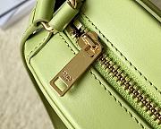 Fortok Celine Oval Cuir Triomphe Bag in Green 20x15x6cm - 2