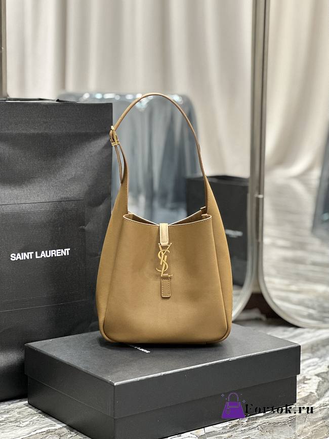 Fortok Saint Laurent Le 5A7 Hobo Bag in Brown 23×22×8.5cm - 1