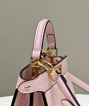 Fortok Fendi Peekaboo  Iseeyou Petite Bag in Pink 20x11x15cm - 5