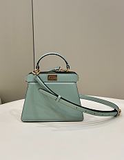 Fortok Fendi Peekaboo Iseeyou Petite Bag in Light Green 20x11x15cm - 1