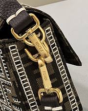 Fortok Fendi Baguette FF Logo Hand-stitched Calfskin Bag 8501F 28×6×13cm - 3