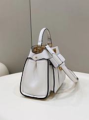 Fortok Fendi White Peekaboo Baguette Iconic Bag FF Buckle 23x11x18cm - 5