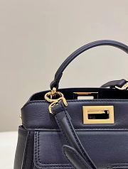 Fortok Fendi Black Peekaboo Baguette Iconic Bag FF Buckle 23x11x18cm - 4