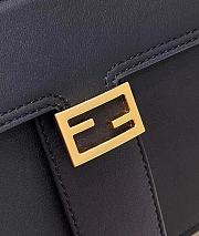 Fortok Fendi Black Peekaboo Baguette Iconic Bag FF Buckle 23x11x18cm - 3