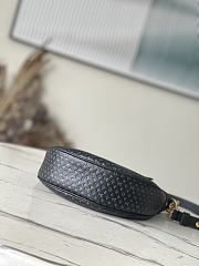 Fortok Louis Vuitton Loop Monogram Calfskin Bag in Black M22591 23x13x6cm - 4