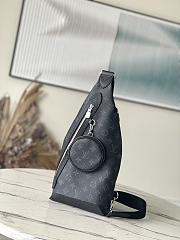Fortok Louis Vuitton Duo Crossbody Bag Black M30936 20x42x6cm - 1